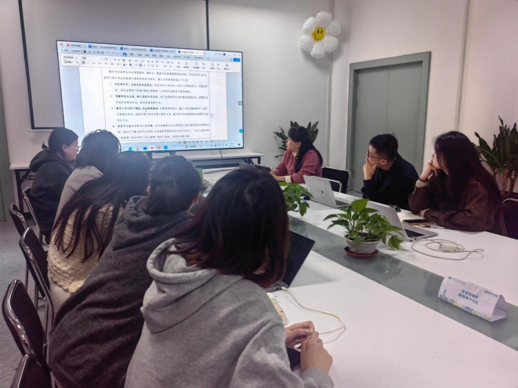 f55b1f11b8d75eee30326bff31a2b244